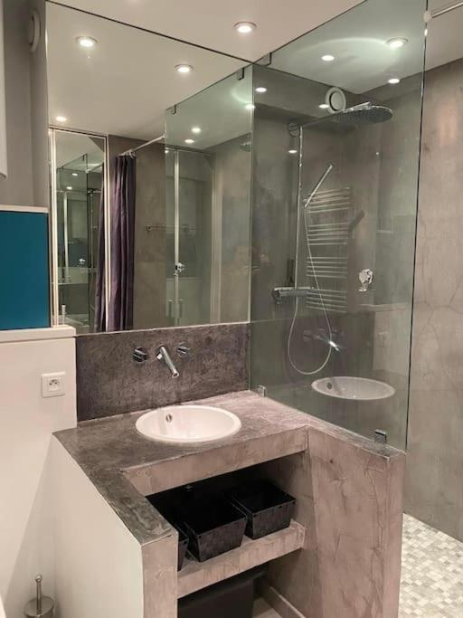 Charmant Appartement A Port Grimaud Exterior photo